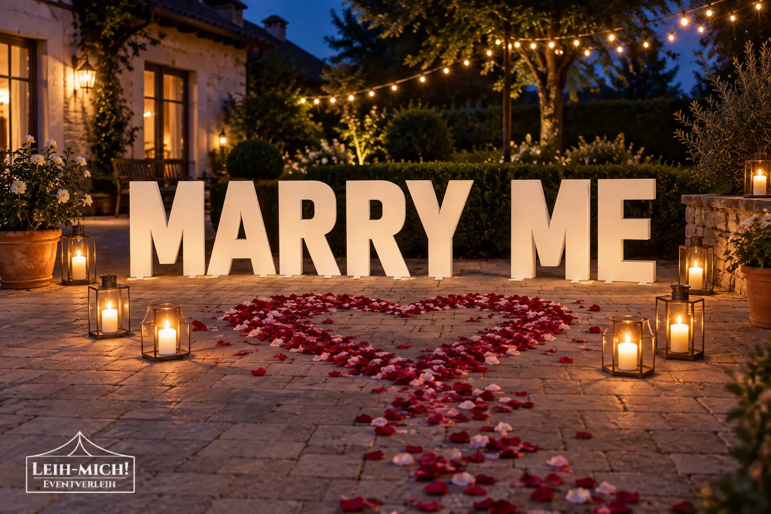 XXL-Buchstaben MARRY ME